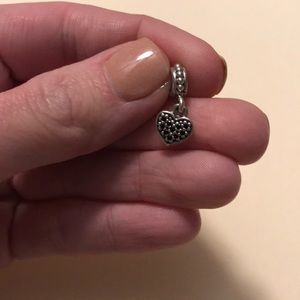 Dangly black heart pandora charm